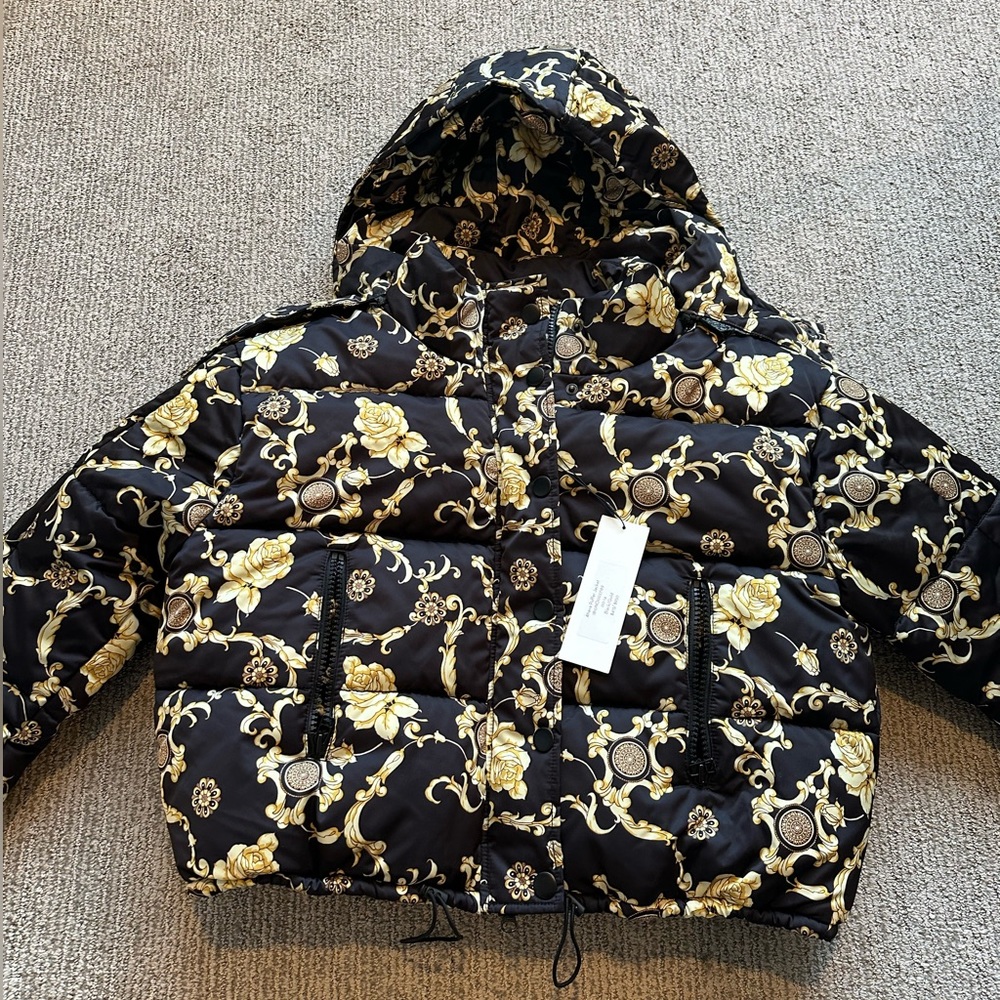 Brand New Veronica Beard puffer jacket.